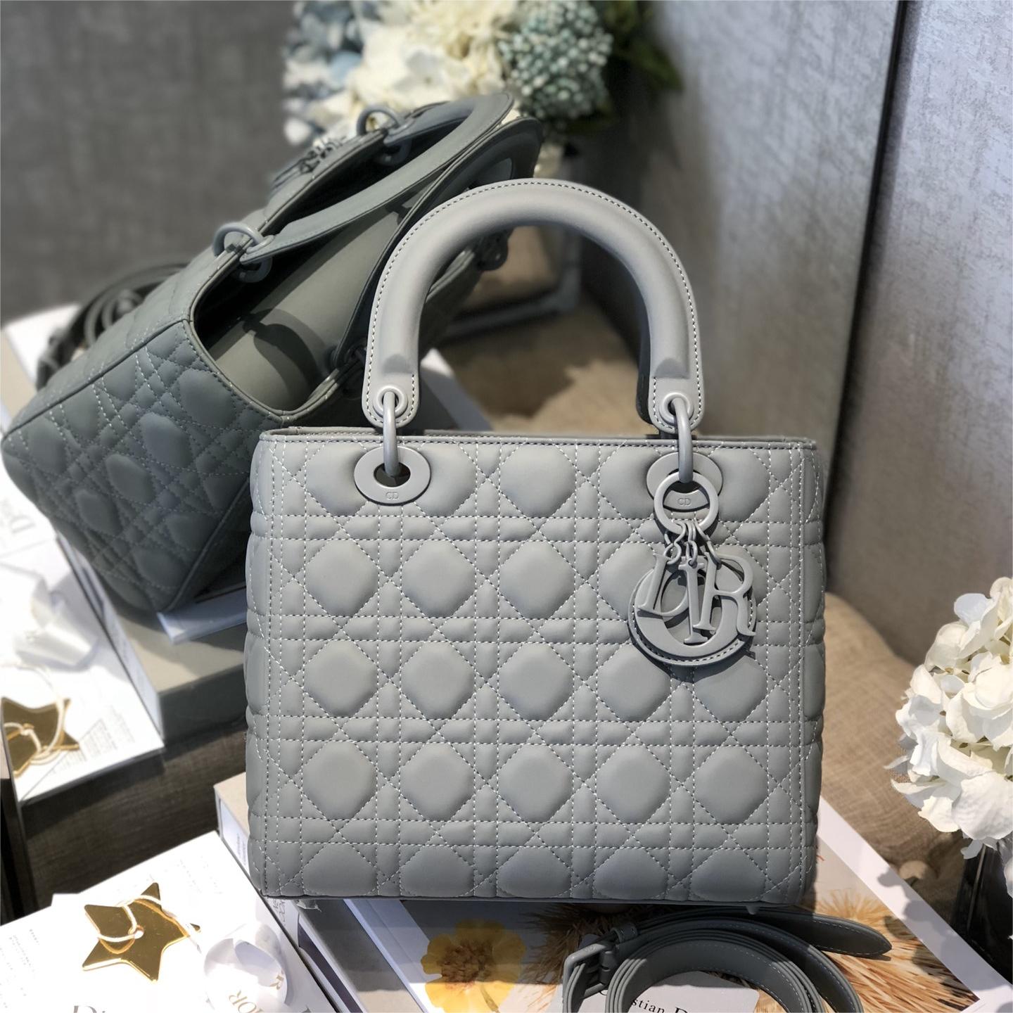 New Collection Bags For Woman