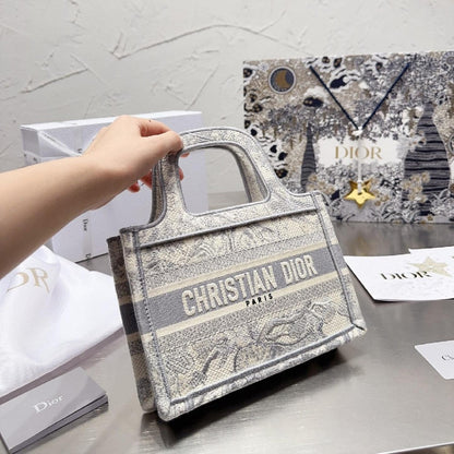 New Collection Bags For Woman